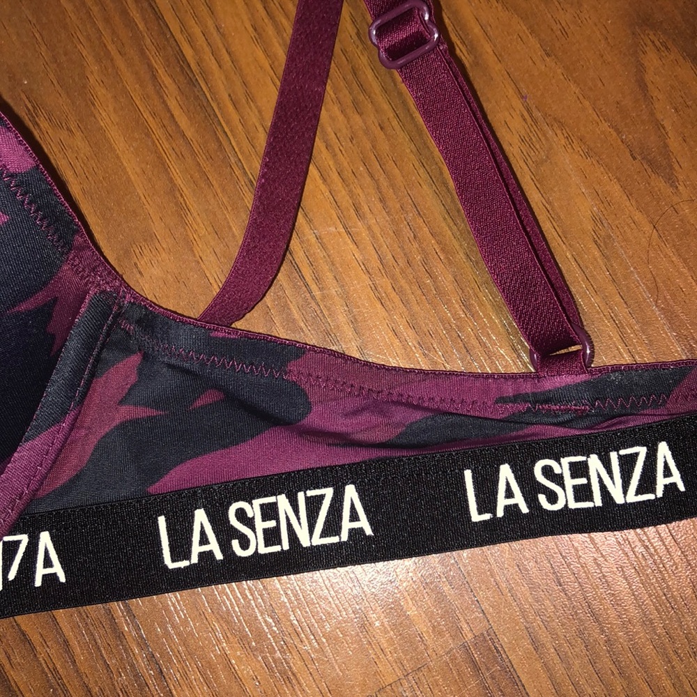 32A bra - Picture 2 of 3